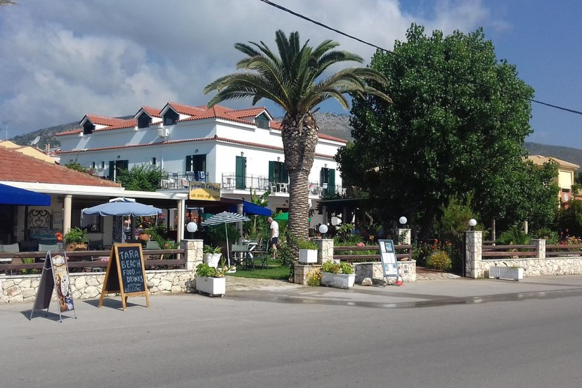 Tara Beach Hotel