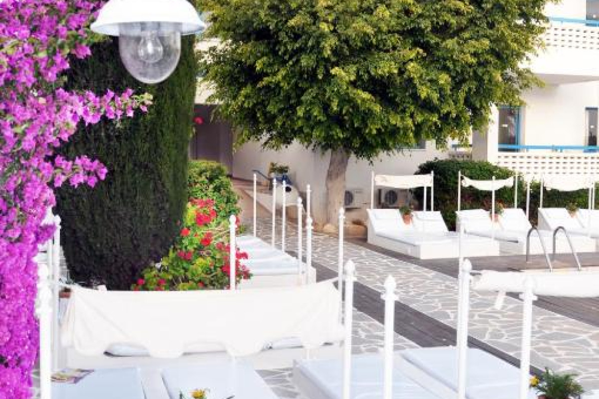 Tasmaria Aparthotel