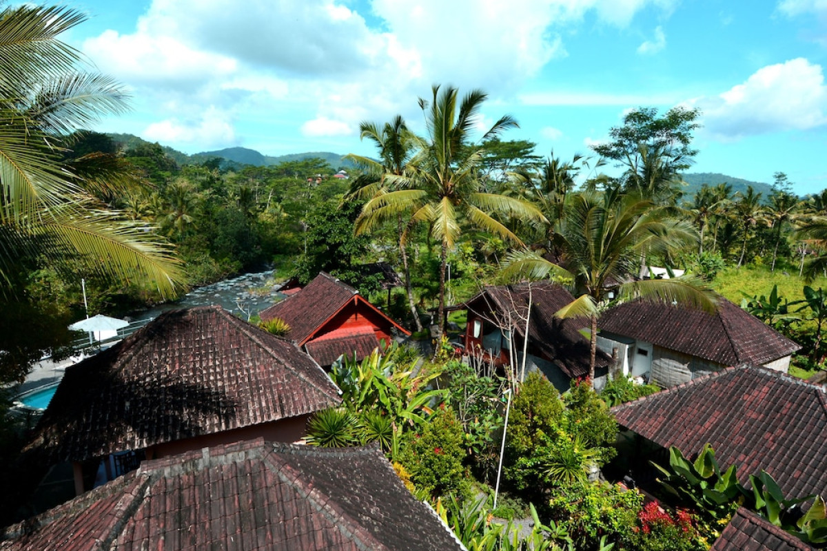 Tepi Sungai Guest House