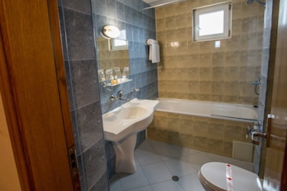 TERRA EUROPE BRONTES HOTEL