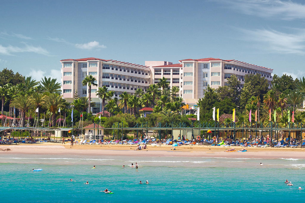 TERRACE BEACH RESORT