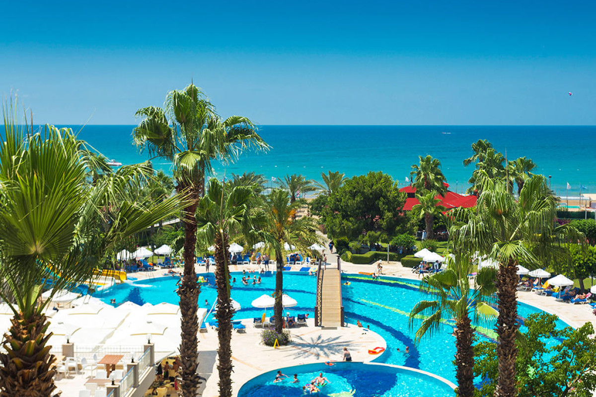TERRACE BEACH RESORT