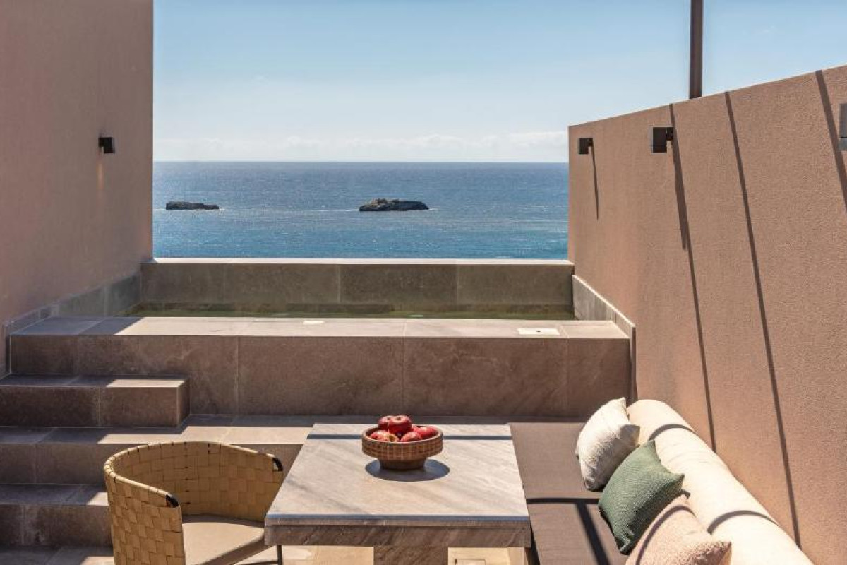 Tetra Resort  Spa
