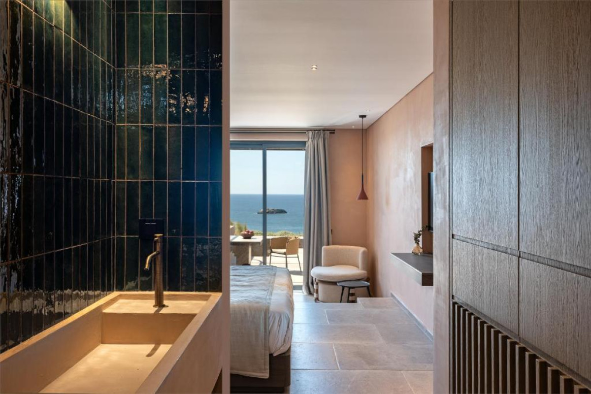 Tetra Resort  Spa