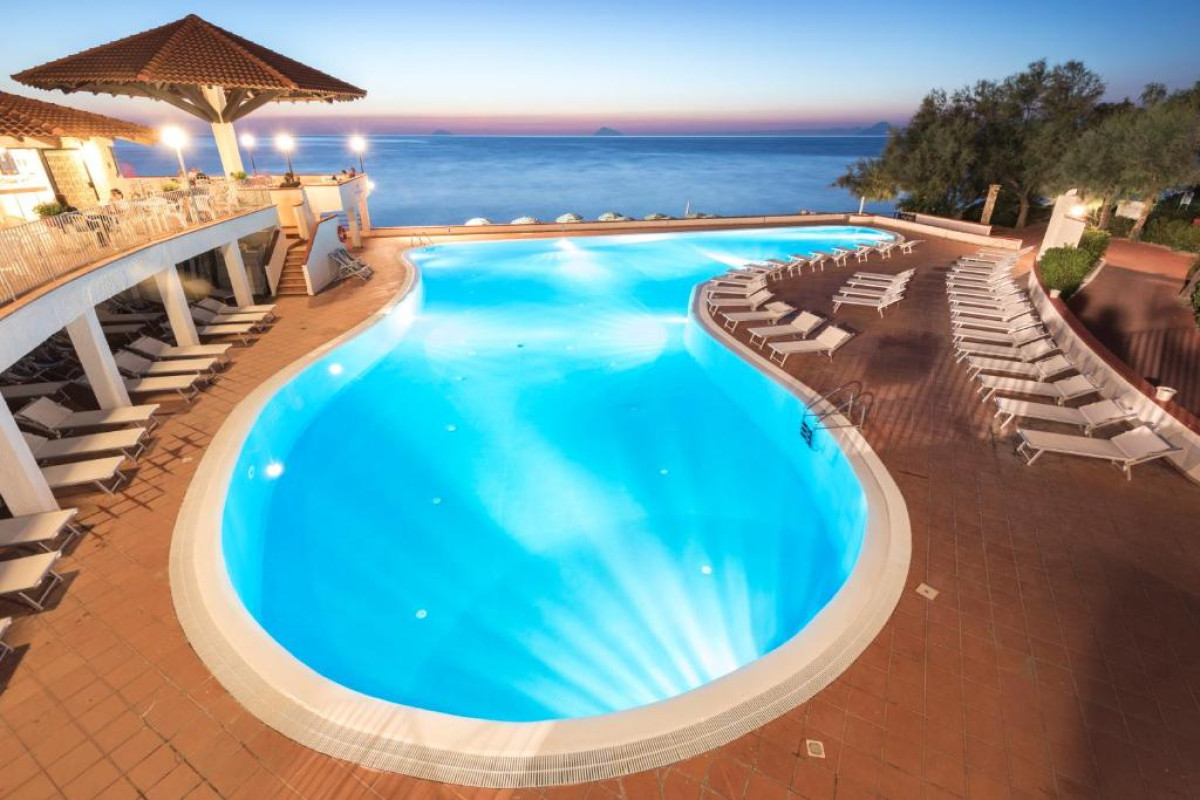 TH Gioiosa Mare - Capo Calavà Village