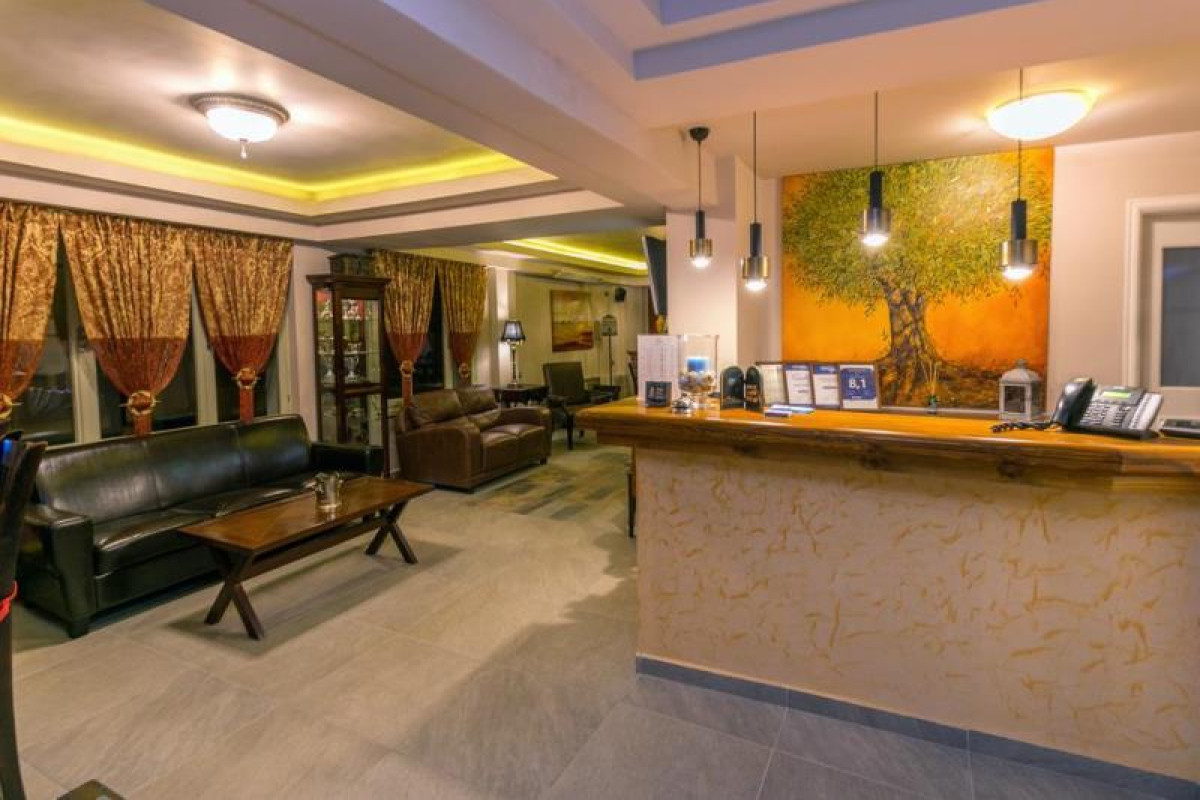 Thalassies Hotel