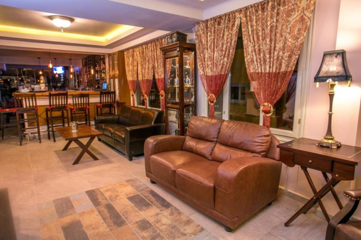 Thalassies Hotel