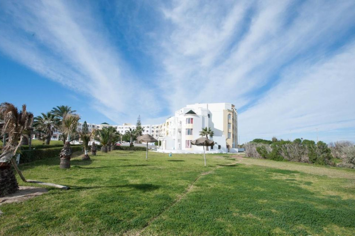 Thapsus Beach Resort