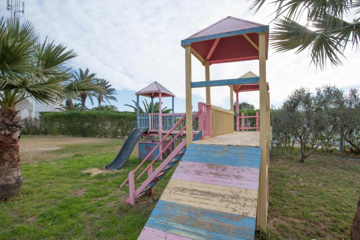Thapsus Beach Resort
