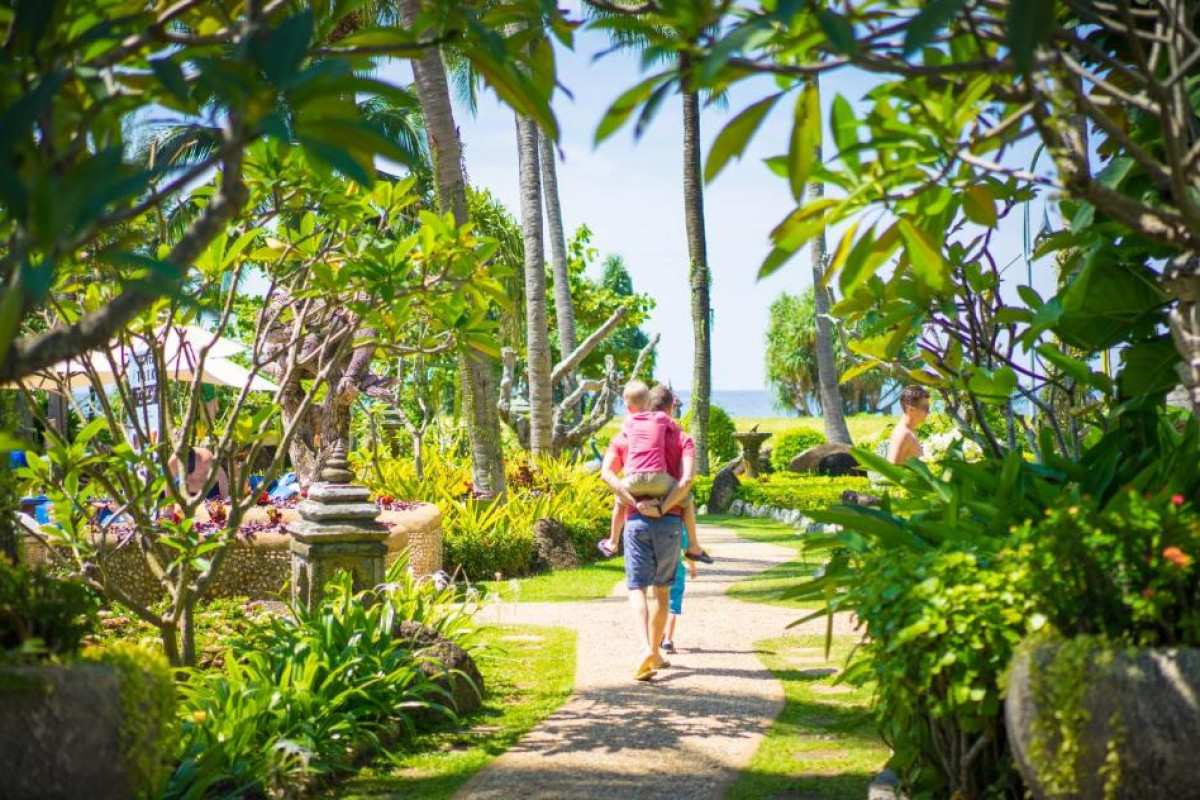 Thavorn Palm Beach Resort Phuket