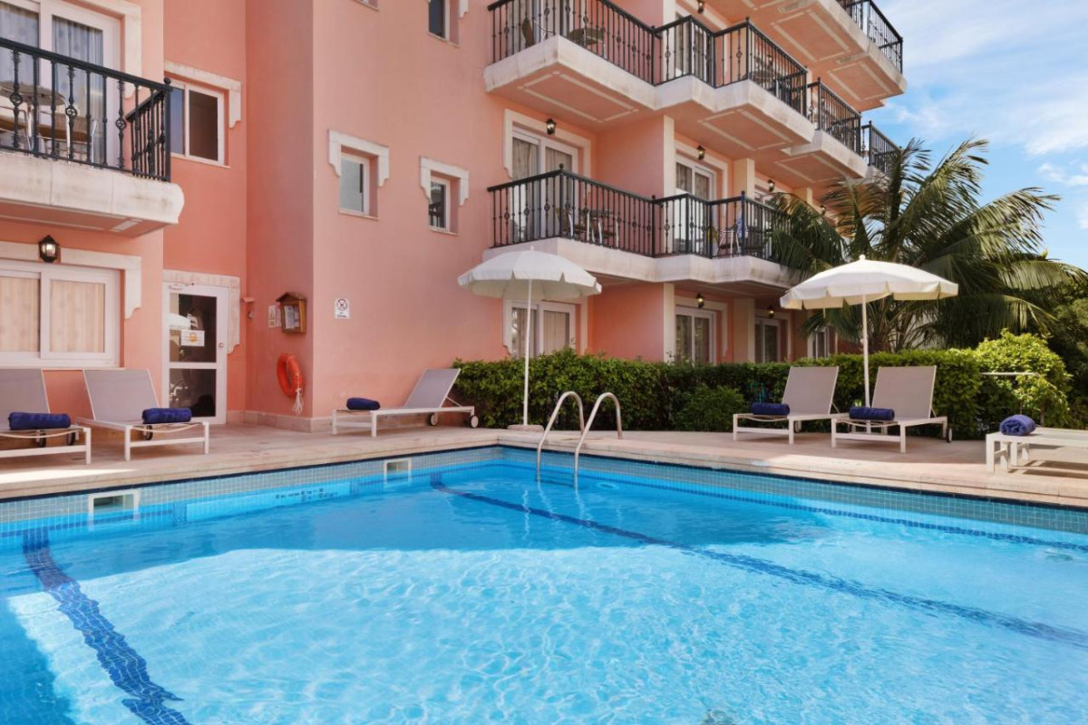 THB FELIP - ADULTS ONLY -