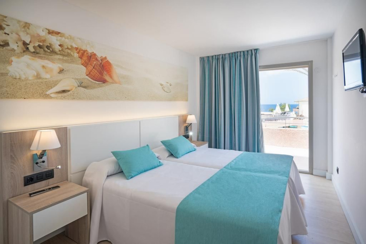 THB Guya Playa Aparthotel