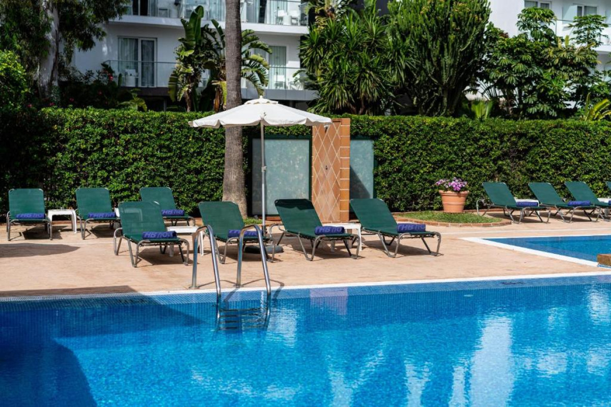 THB Niagara - Adults Only