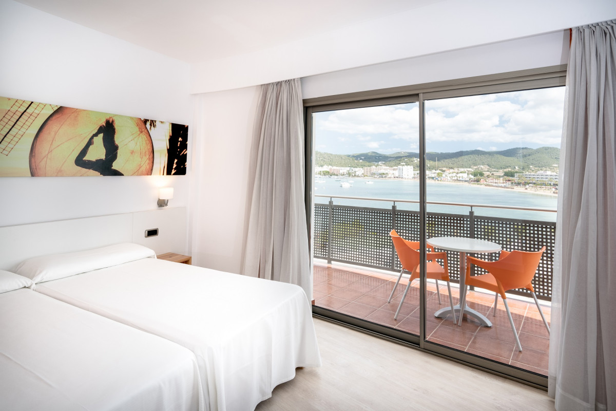 THB Ocean Beach Adults Only