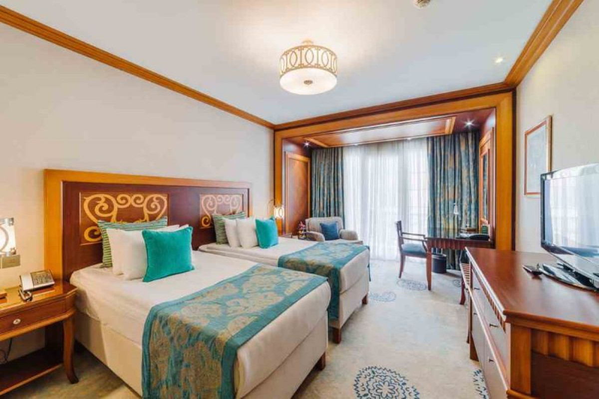 THE ARKIN COLONY HOTEL