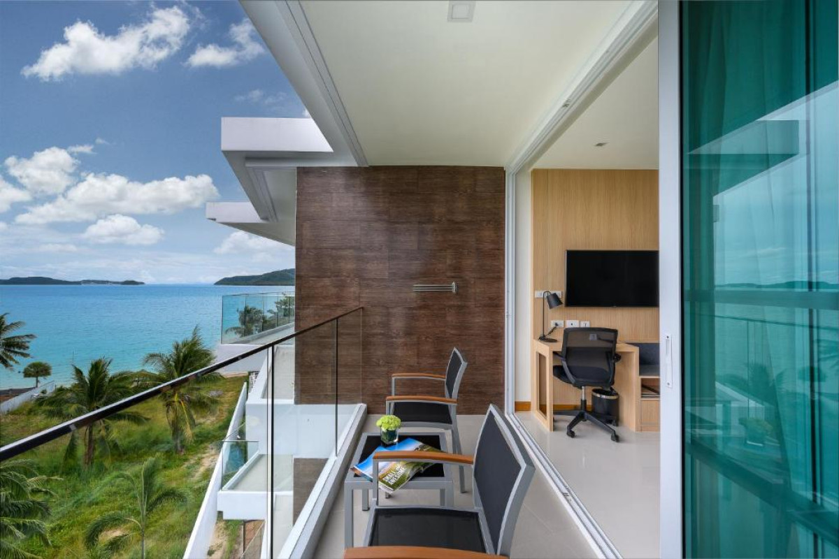 THE BEACHFRONT HOTEL PHUKET