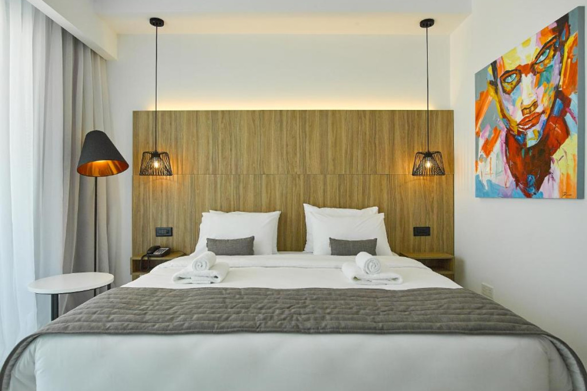 The Blue Ivy Hotel & Suites