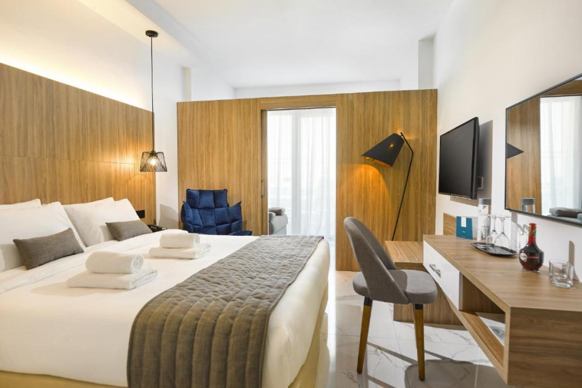 The Blue Ivy Hotel & Suites