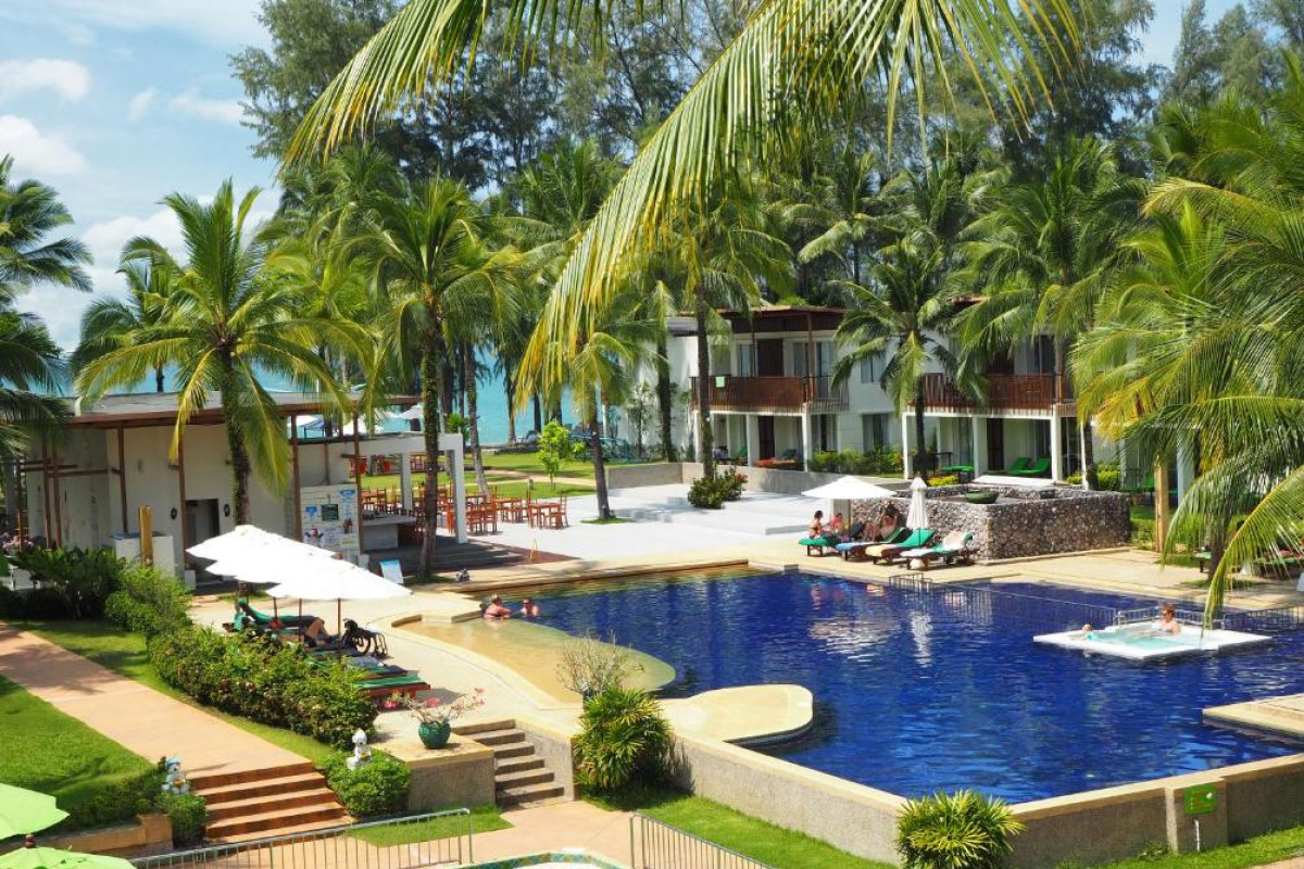 The Briza Beach Resort Khao Lak