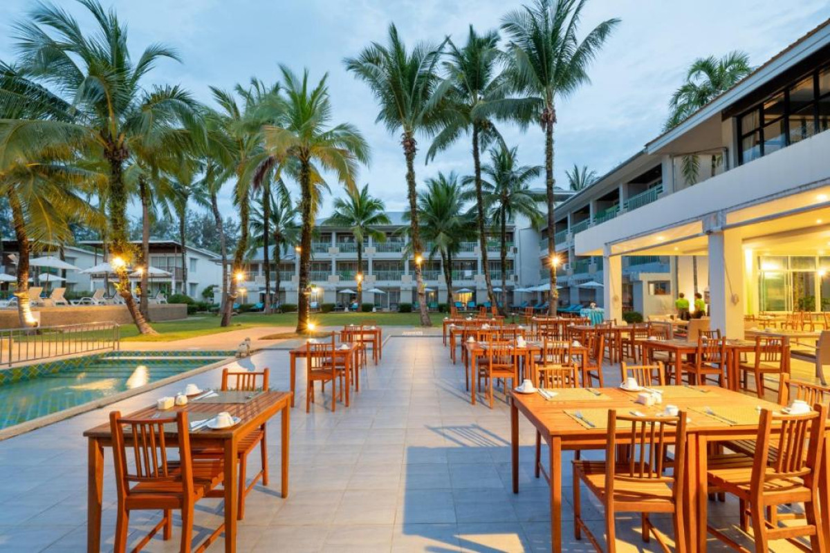The Briza Beach Resort Khao Lak