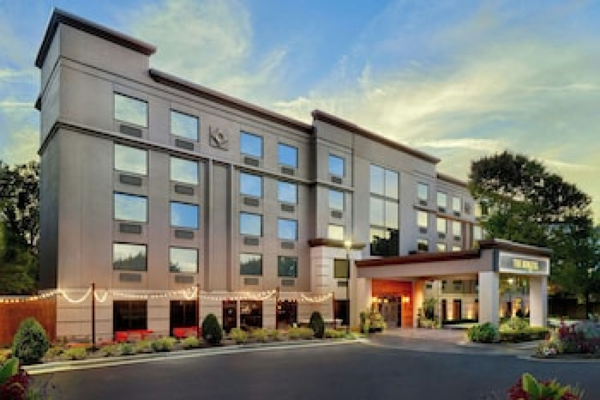 THE BURGESS ATLANTA A TRIBUTE PORTFOLIO