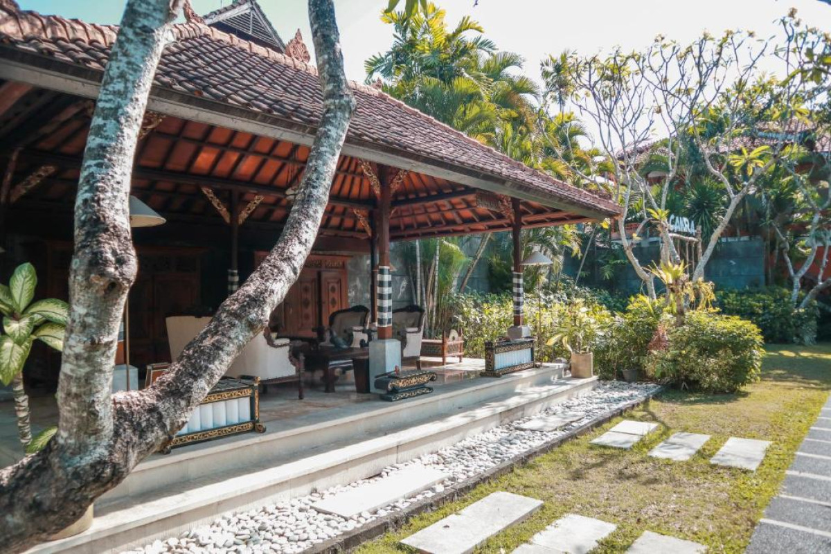 The Cakra Hotel