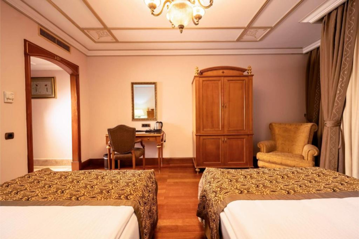 THE CENTRAL PALACE TAKSIM