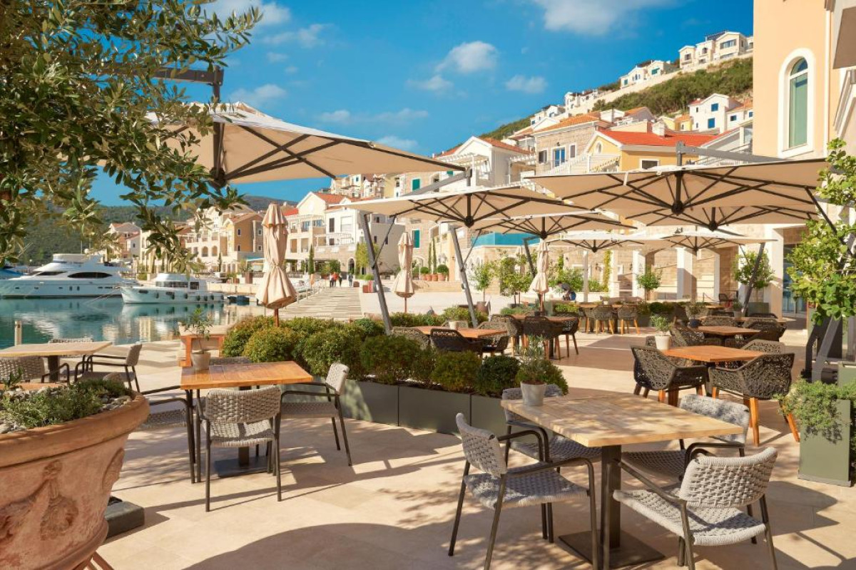 The Chedi Lustica Bay