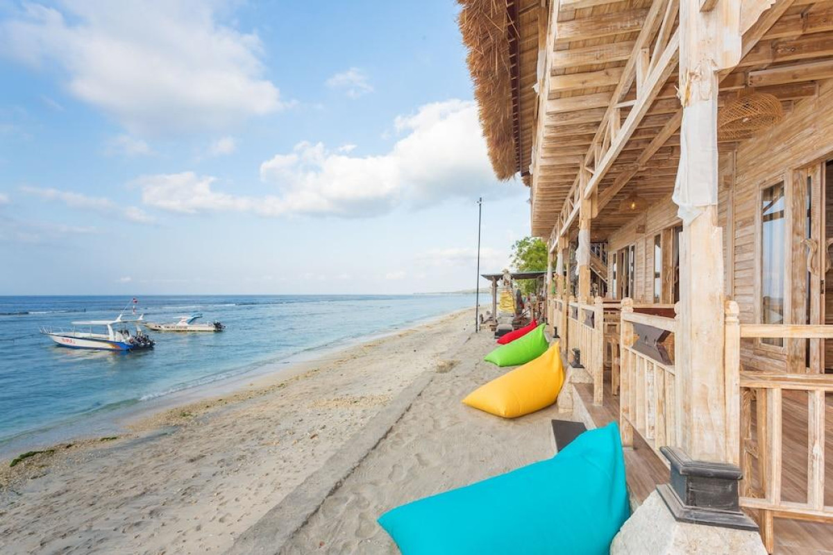 The Dewi Sun Sun Suite