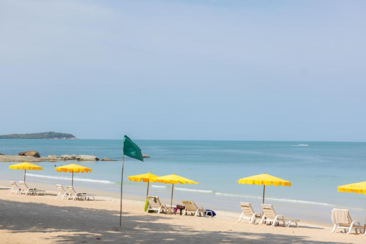 The Fair House Beach Resort & Hotel