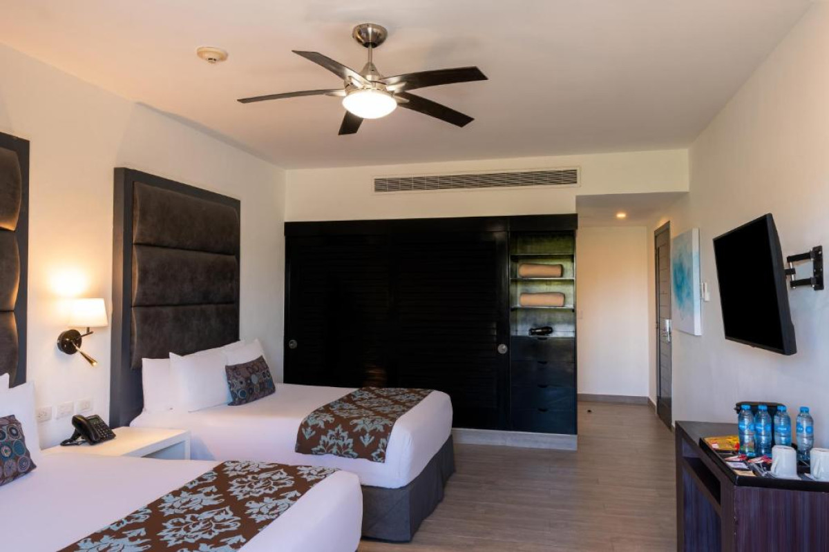 The Fives Beach Hotel  Residences All Senses Inclusive
