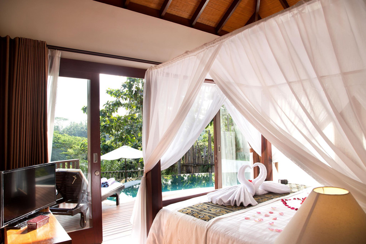 The Grand Bakas Villa