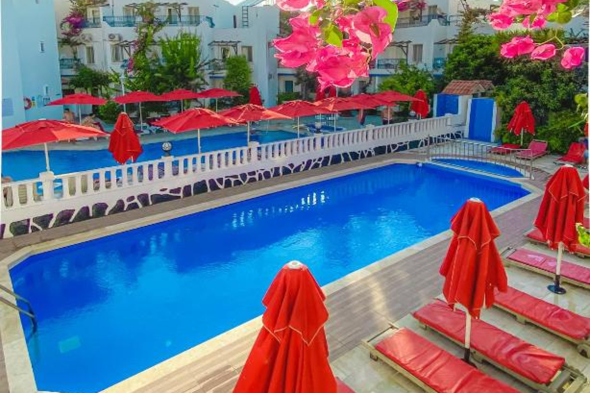THE HELLO HOTEL