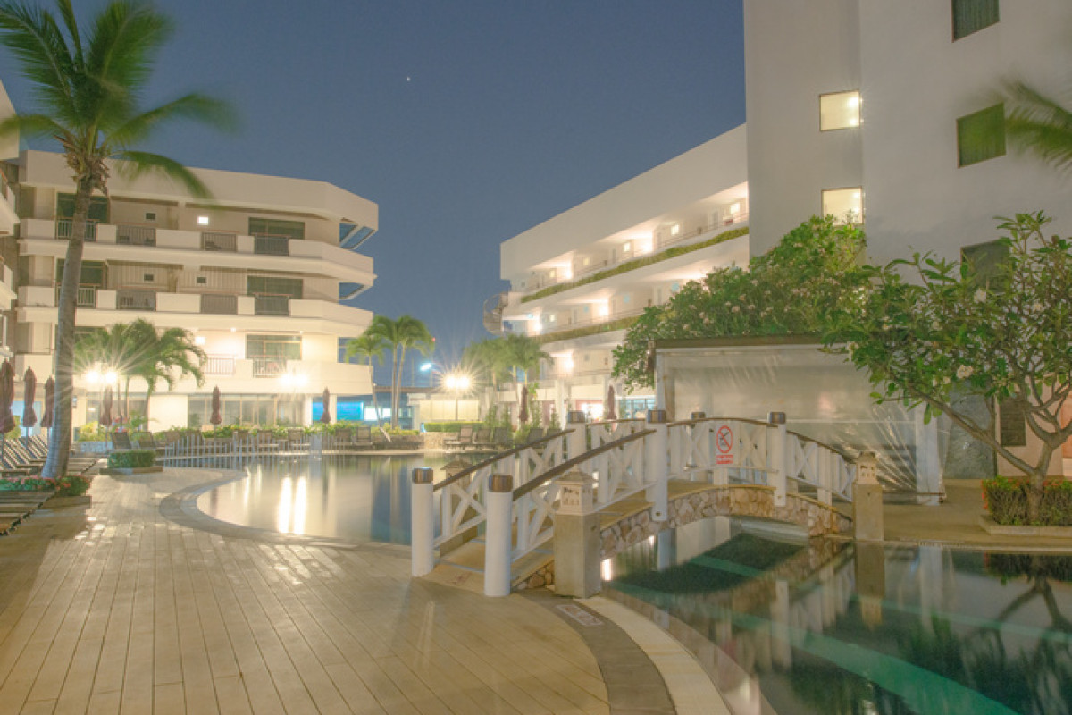The Imperial Hua Hin Beach Resort