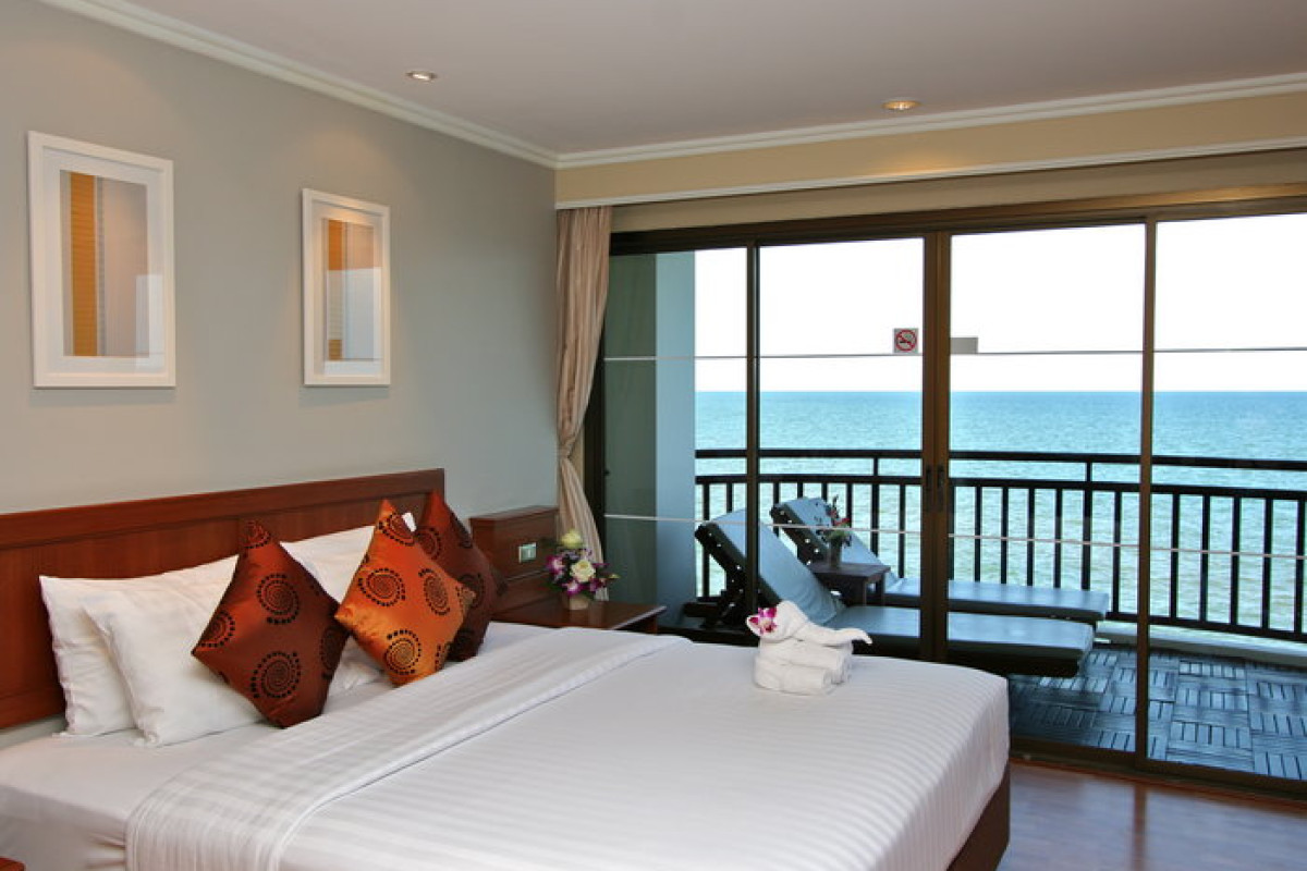 The Imperial Hua Hin Beach Resort