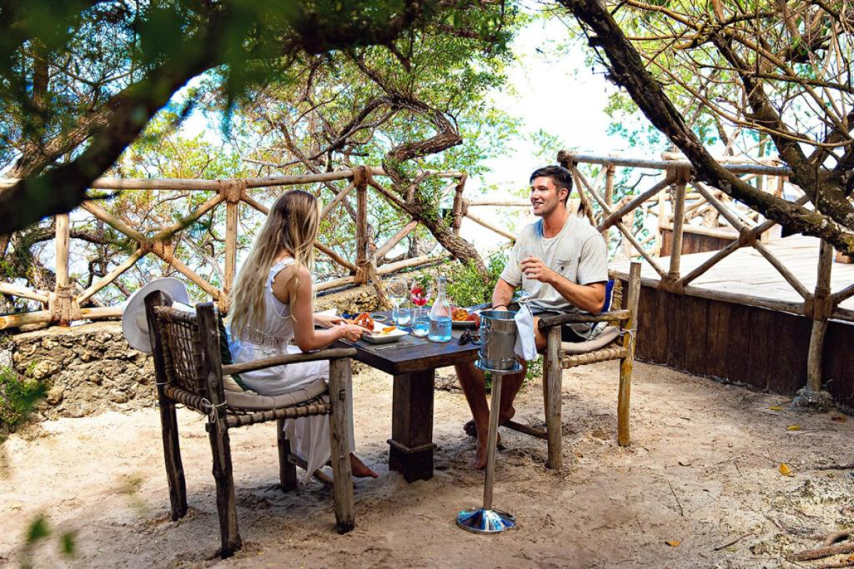 The Island Pongwe Lodge