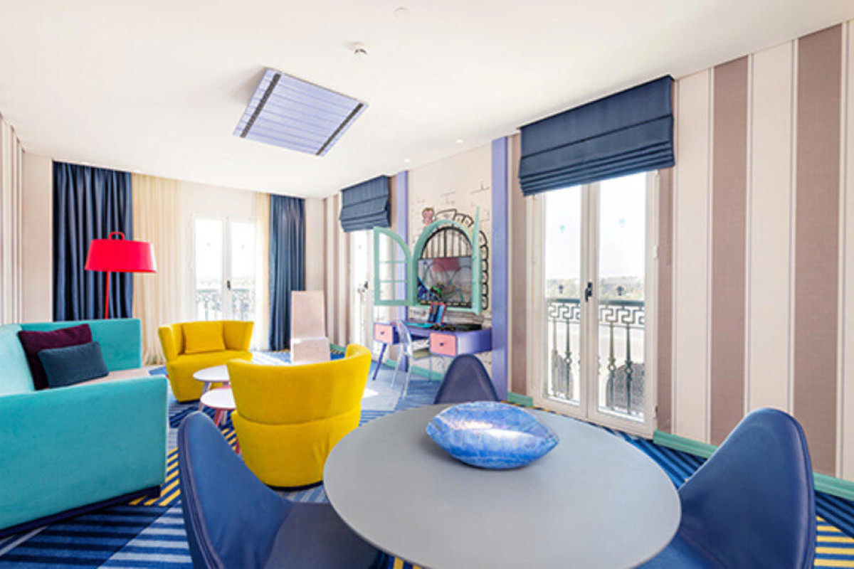 THE LAND OF LEGENDS KINGDOM HOTEL (BB)
