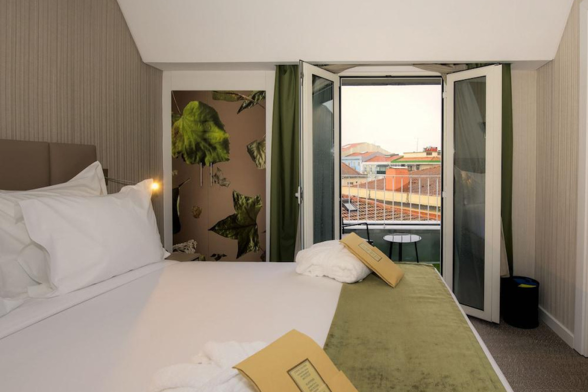 THE LEAF BOUTIQUE HOTEL