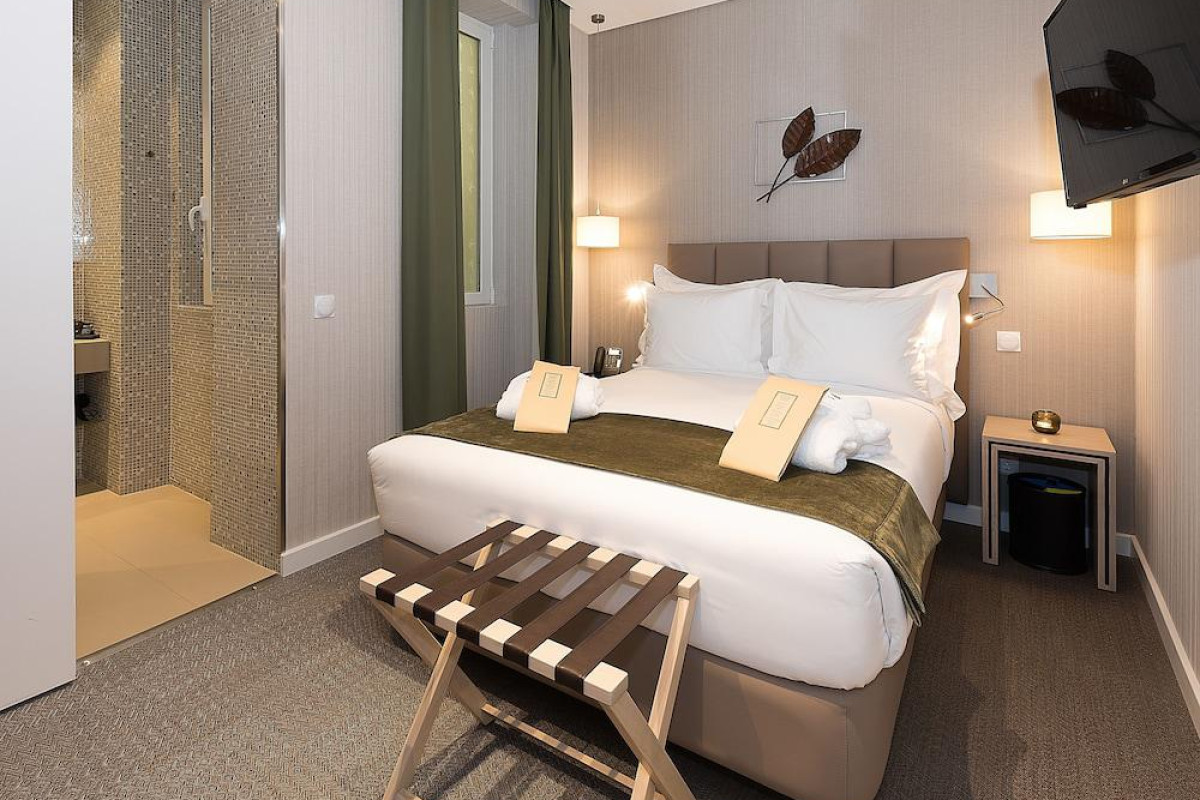 THE LEAF BOUTIQUE HOTEL