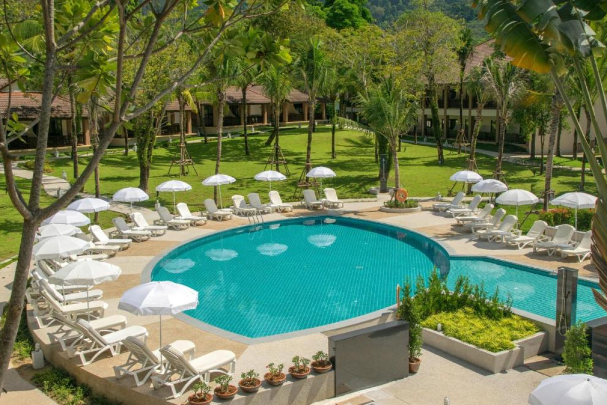 The Leaf Oceanside by Katathani Resort