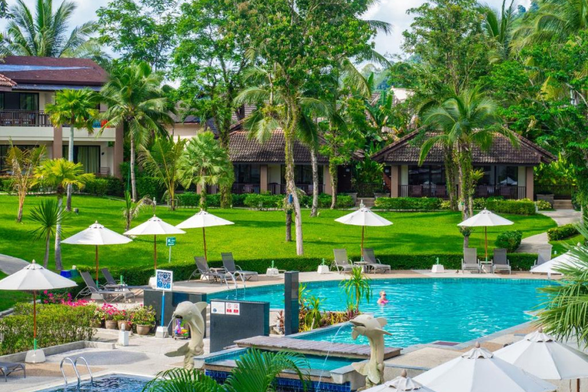 The Leaf Oceanside by Katathani Resort
