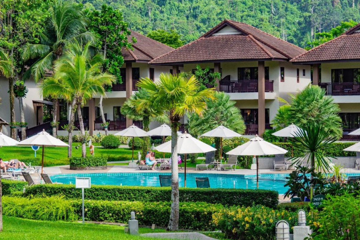 The Leaf Oceanside by Katathani Resort