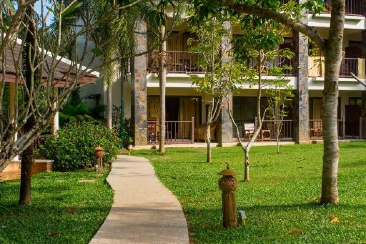 The Leaf on The Sands by Katathani Resort