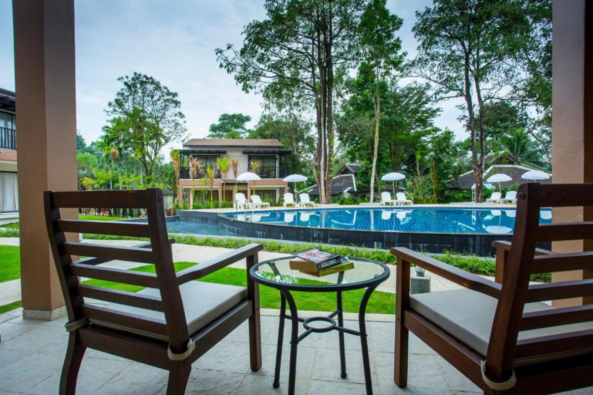 The Leaf on The Sands by Katathani Resort