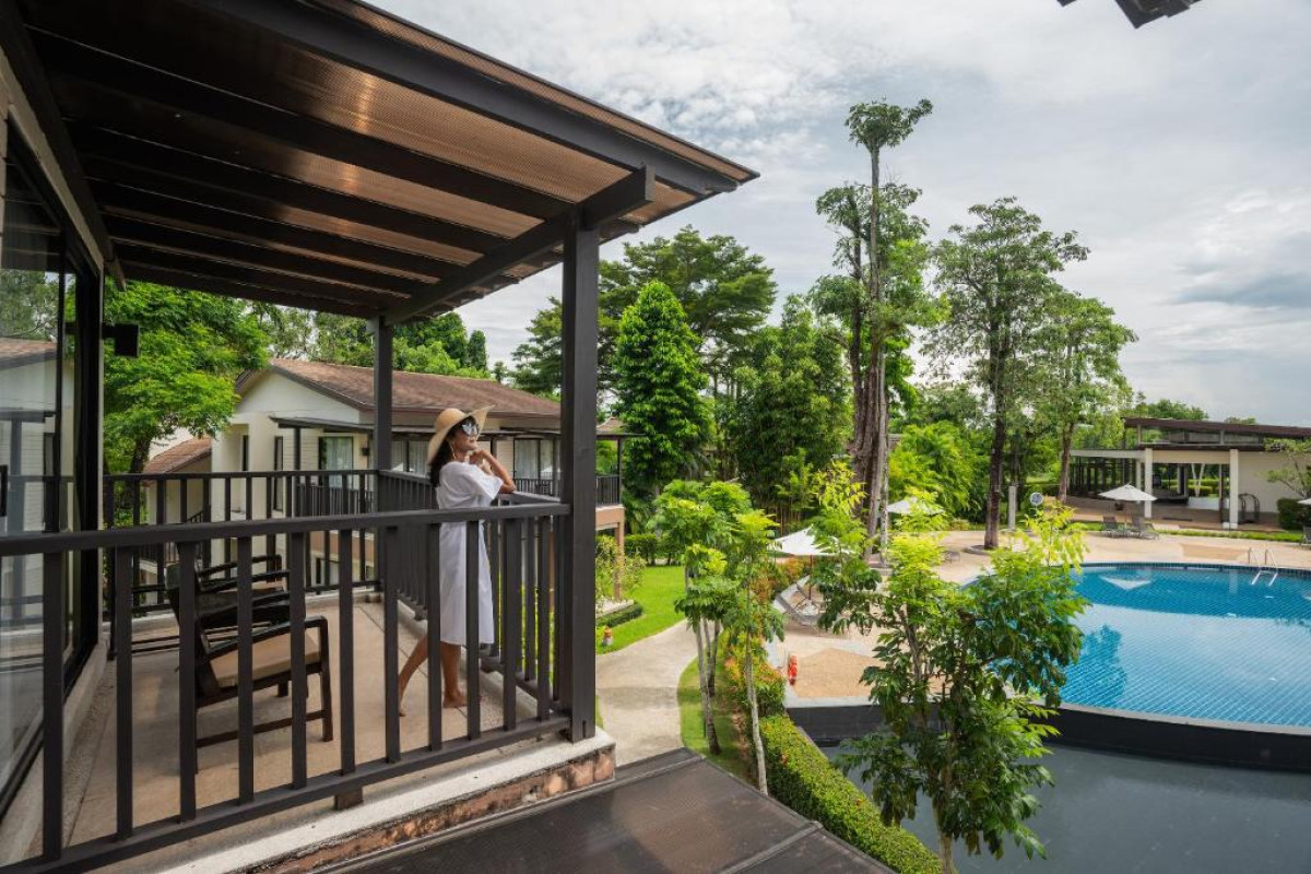 The Leaf on The Sands by Katathani Resort