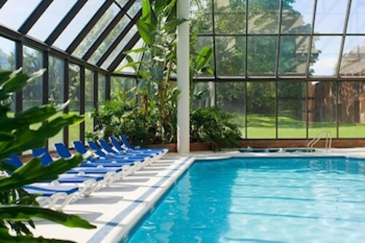 THE MANSION AT GLEN COVE