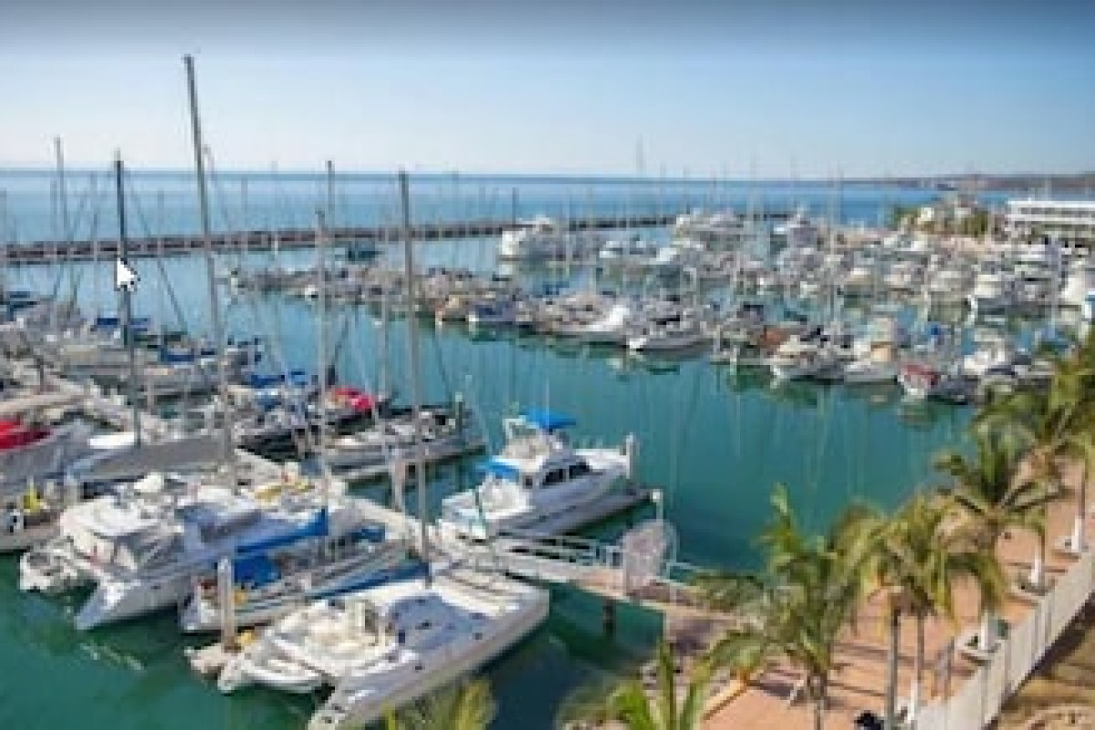 THE MARINE WATERFRONT