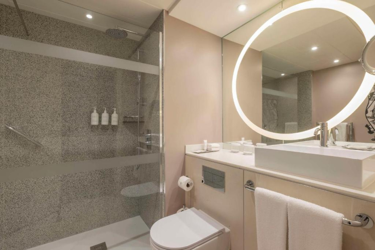 The Morrison Dublin, Curio Collection by Hilton