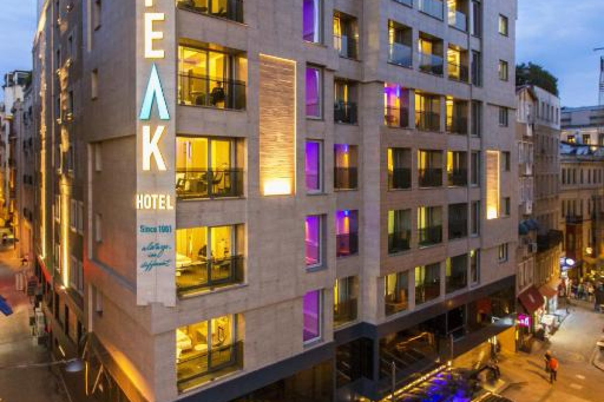 The Peak Hotel