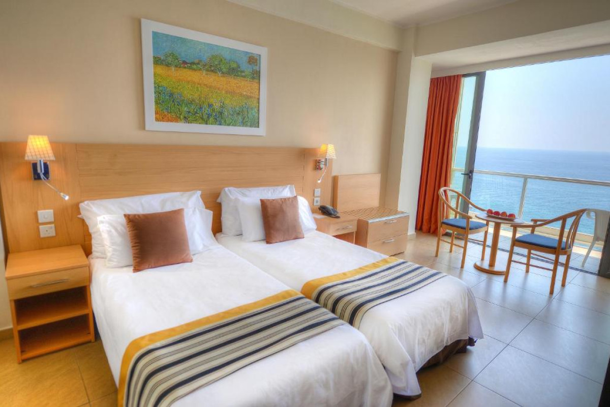 Preluna Hotel
